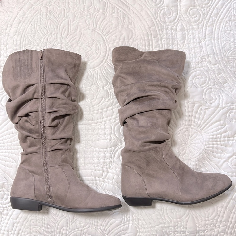 Comfortview Shelly wide calf Dark Taupe Slouch Boots, size 7